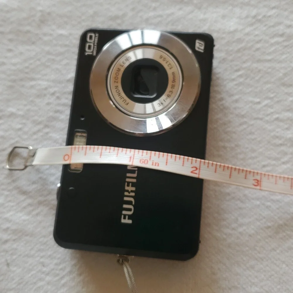 Fujifilm FinePix J20 Digital Camera 10.0MP 3x Optical Zoom Black Digicam NP-45